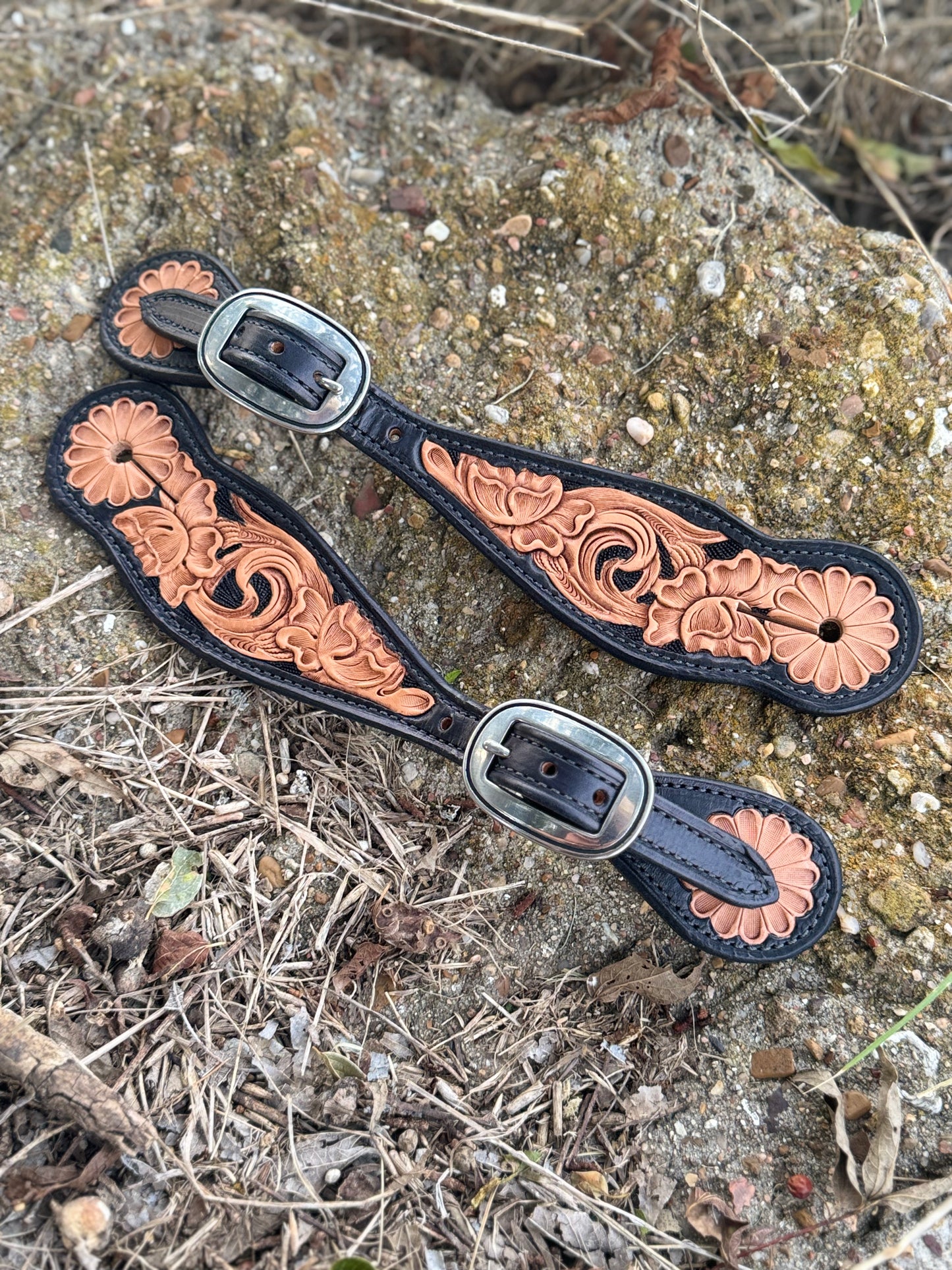 Tooled Spur Straps/Black