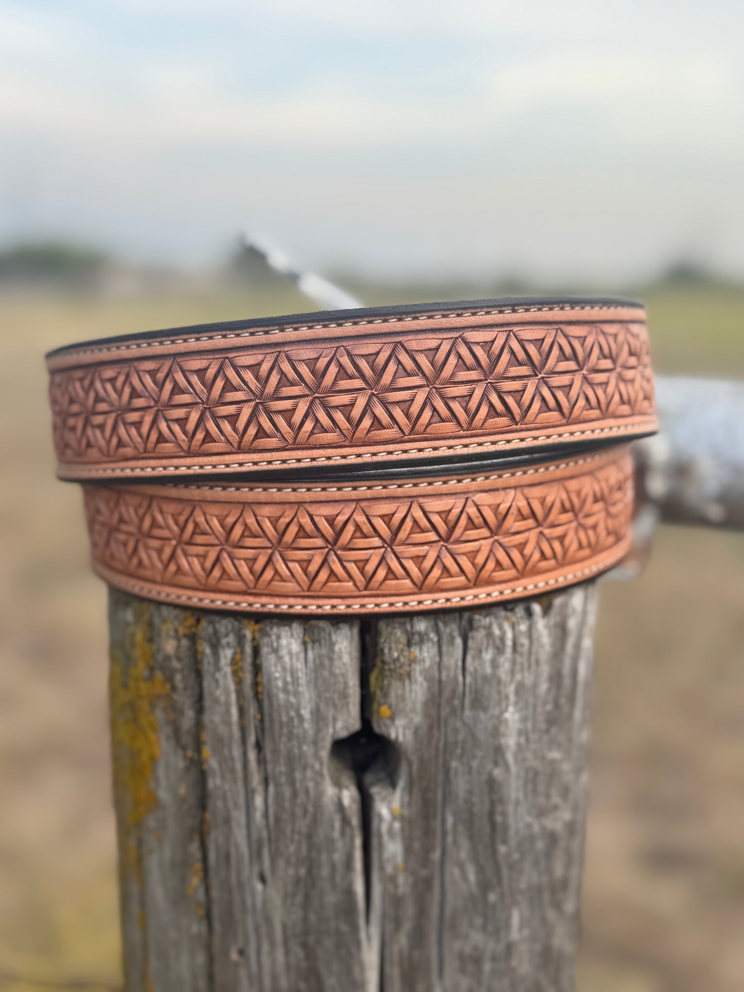 Triangle basket stamp/Sheridan brown