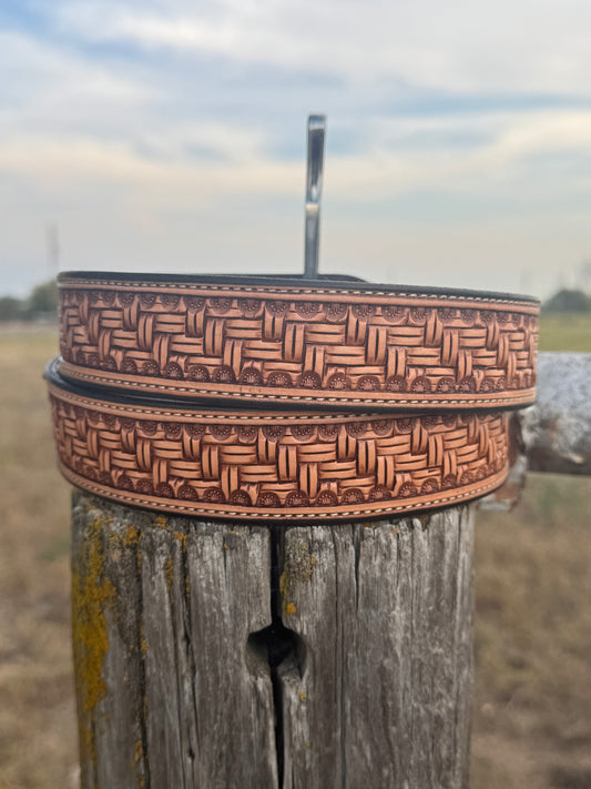 Wicker basket stamp/ Sheridan brown