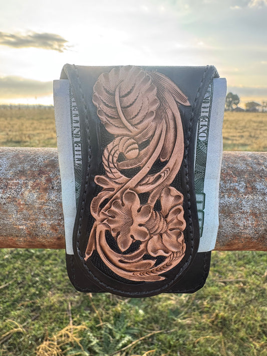 Magnetic money clip wallet