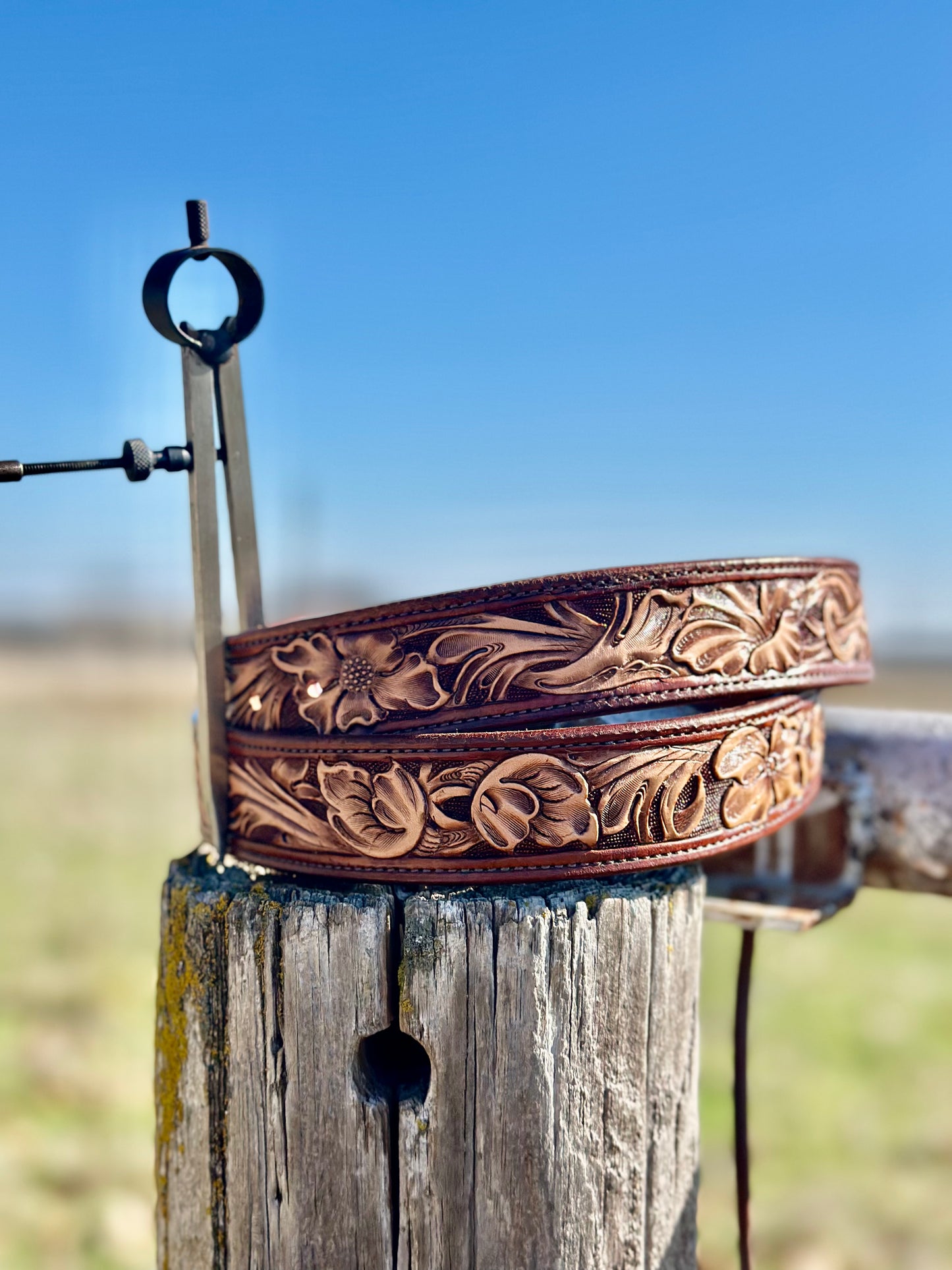 Tooled Floral Belt/Golden Brown